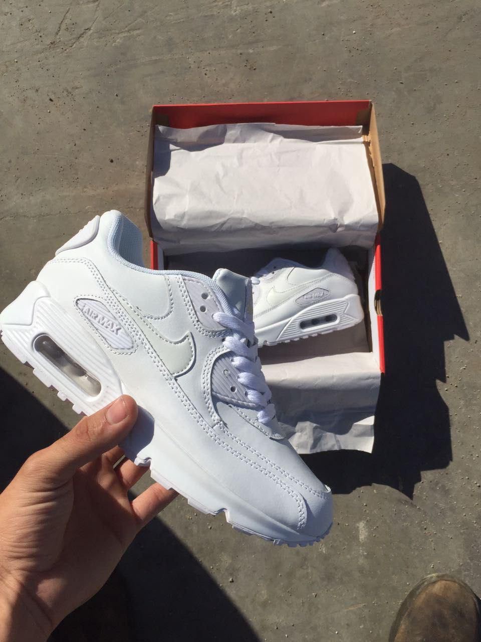 Nike Air Max 90 — Triple White