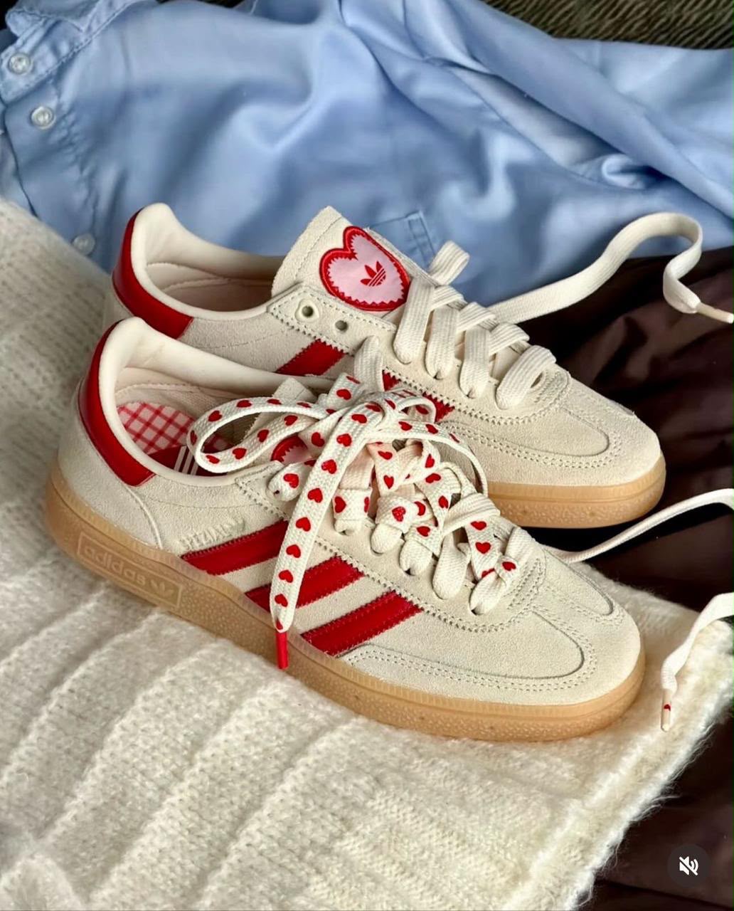 Adidas Handball Spezial Cream Red Hearts