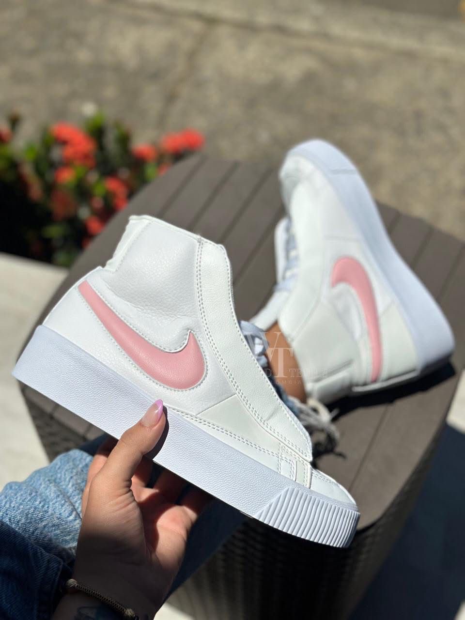 Nike Blazer Mid '77 — White/Pink Swoosh