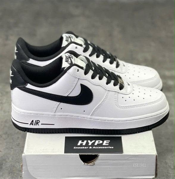 Nike Air Force 1 Low — White/Black
